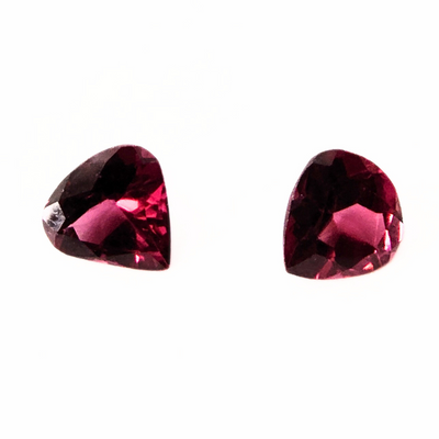 GAR-1010 Garnet, Faceted Pair