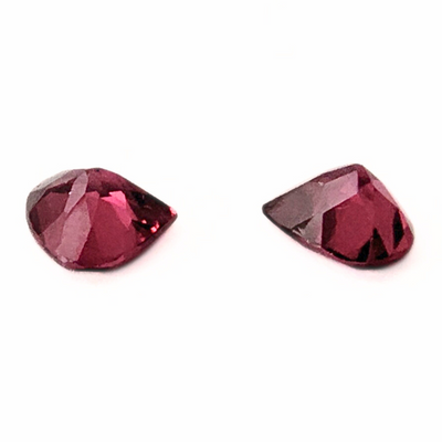 GAR-1010 Garnet, Faceted Pair