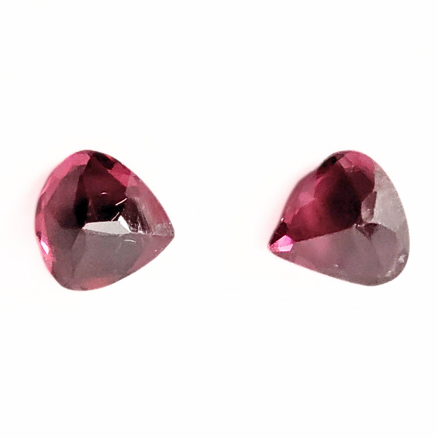 GAR-1010 Garnet, Faceted Pair