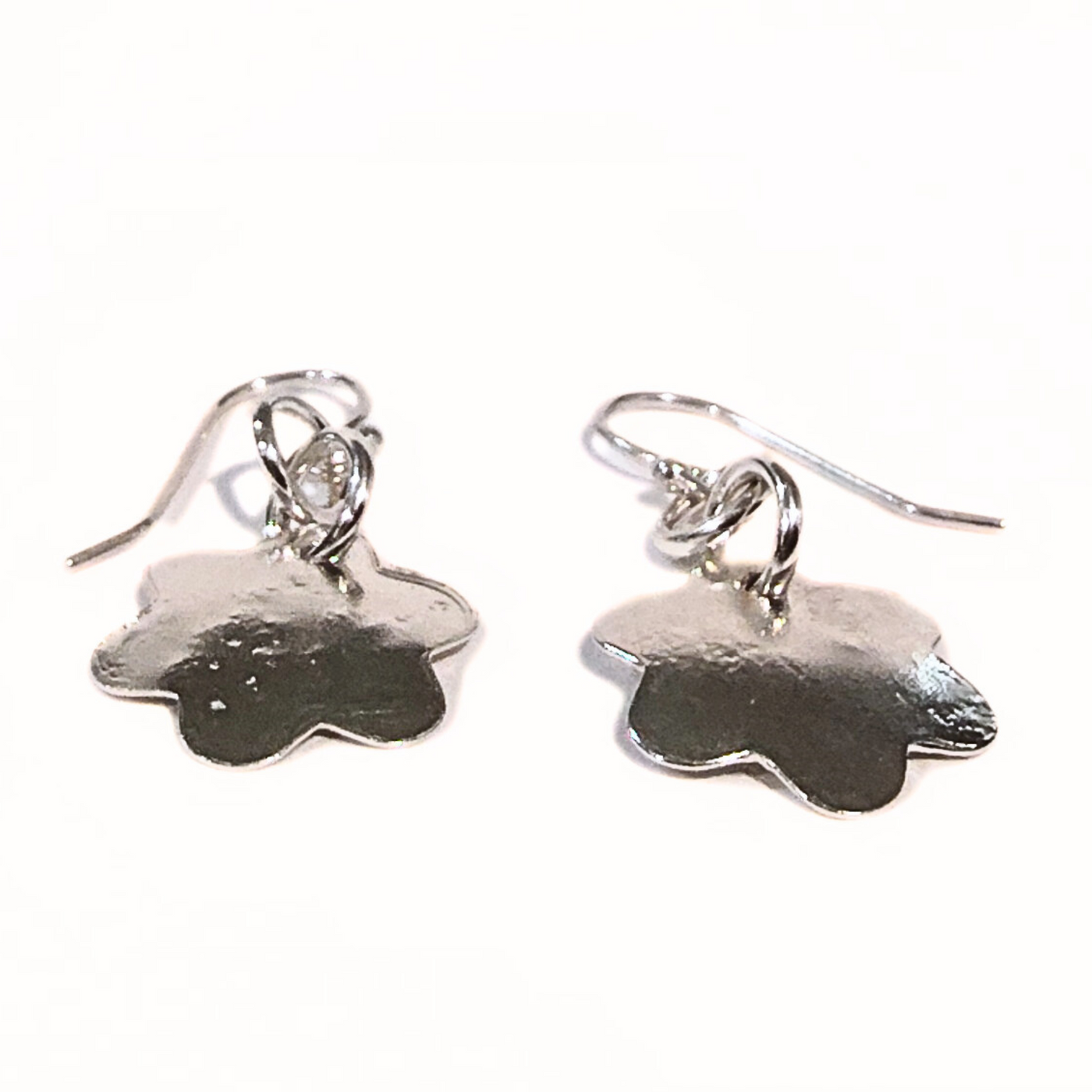 SM-436 Simple Silver Collection Convex Flower Earrings