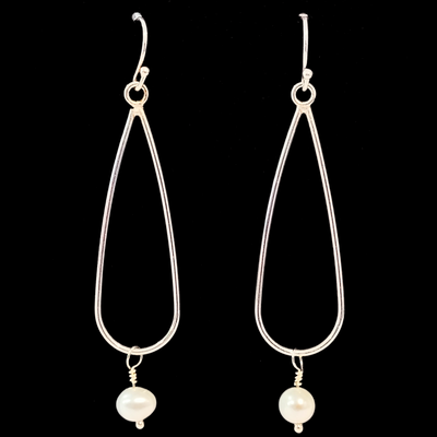 DS-404 Sterling Silver Drop Earring With Pearls