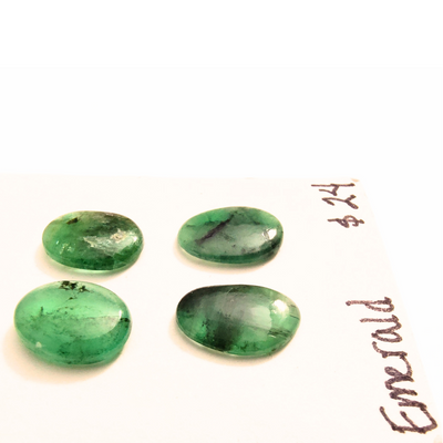 EMR-1002 Emerald Cabochon Quartet